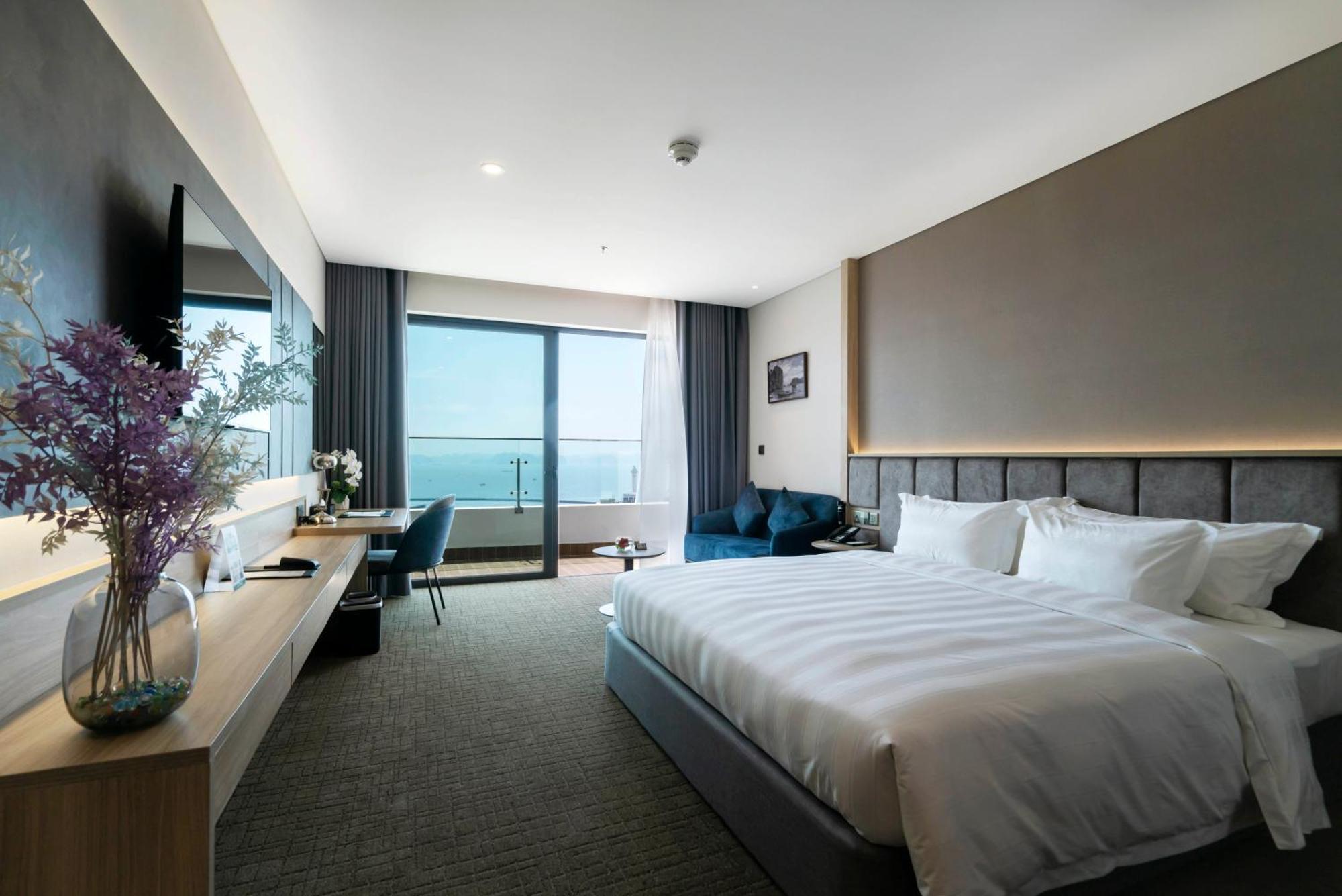 Wyndham Garden Legend Halong Hotel Ha Long Exterior photo