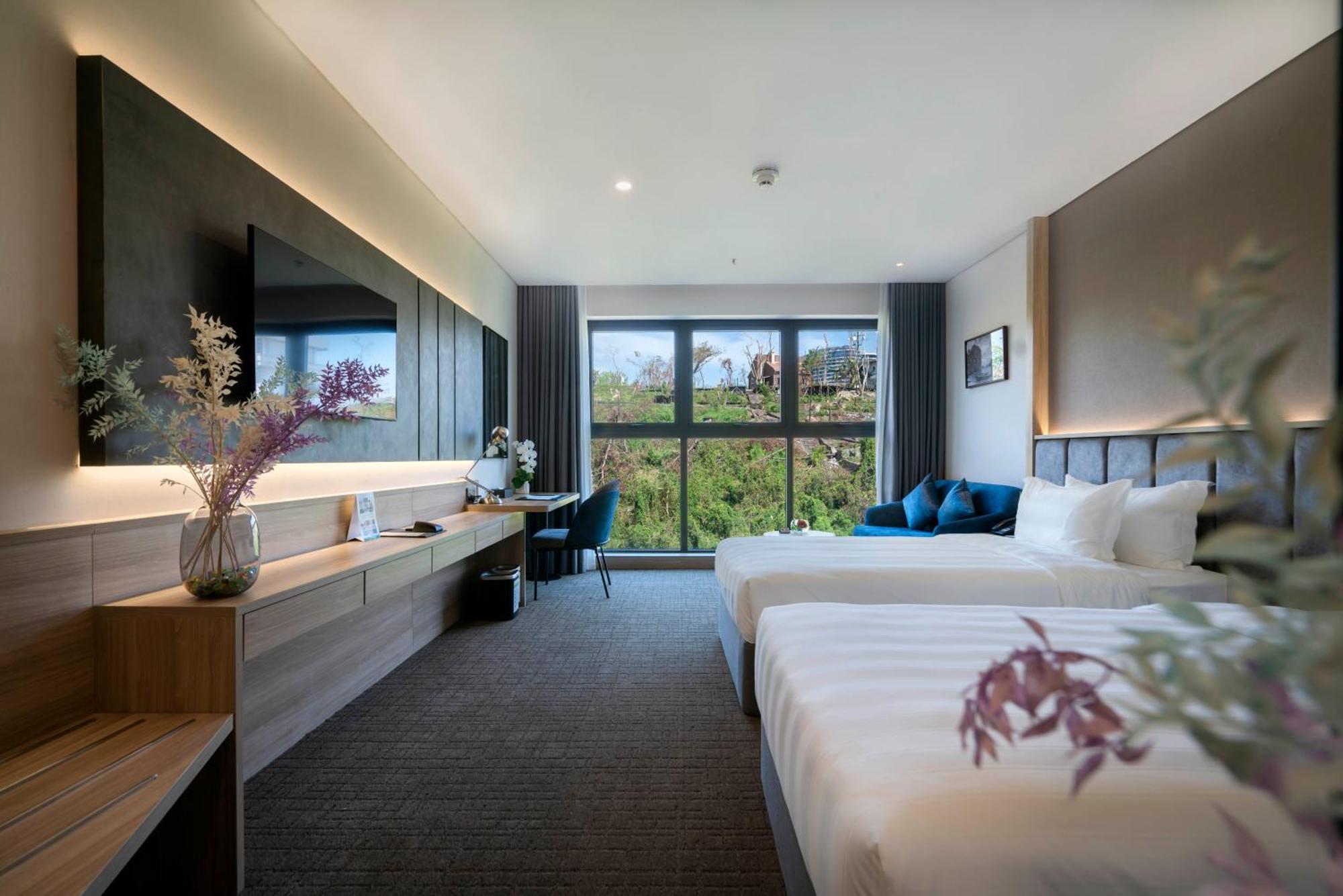 Wyndham Garden Legend Halong Hotel Ha Long Exterior photo
