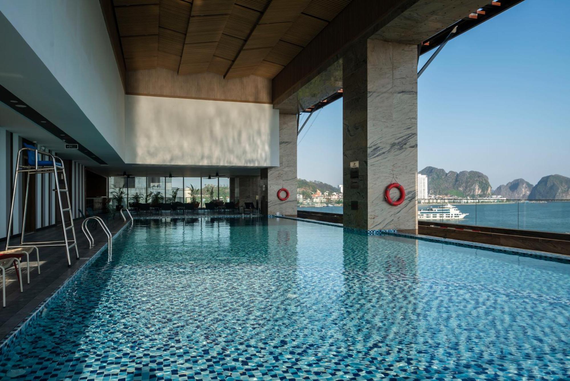 Wyndham Garden Legend Halong Hotel Ha Long Exterior photo